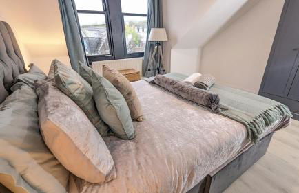 Lovely 2 Bedroom Apartment in Central Location - Photo 14