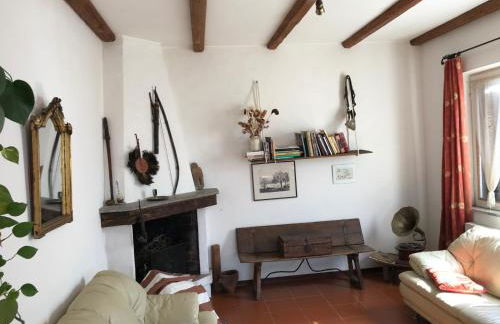 hilltop villa garden with great views - Foto 8