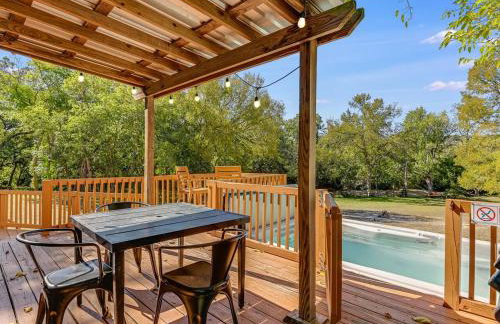 Five Acre Waterfront Retreat - Foto 1