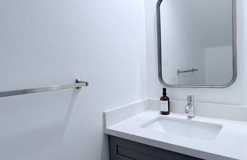 Modern Family Haven - Minutes from Disney Magic-OC - Foto 22