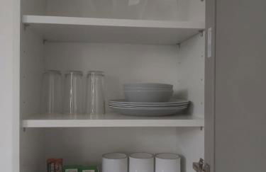 Budget Studio - Central Gosport with Free Parking - Photo 12