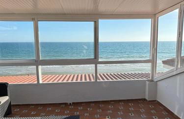 A la Orilla del Mar - Photo 20