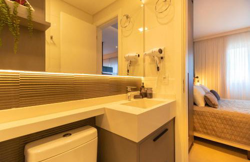 Luxuoso Apto Em Frente Ao Shopping Curitiba - Piscina, Academia e Sauna - Foto 10