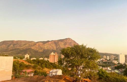 Flat na área central com AR-garagem-wifi-confortável - Foto 6