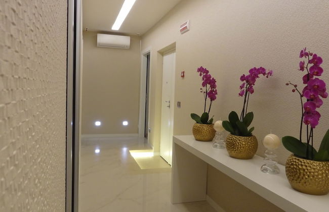 Augustana House - Photo 3