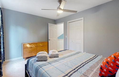 Maple Leaves - 30 Day Rental - Photo 18