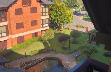 Apartamento Duplex 3 quartos com piscina aquecida - Foto 2