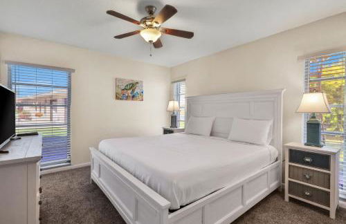 Relaxing canal front 2 BR pool home in North Port - Pineapple Way - Foto 32