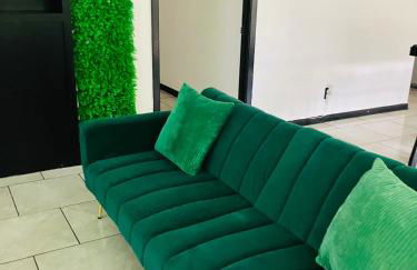 The Greenhouse Effect - Foto 3