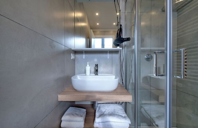 Marconi House - Photo 50