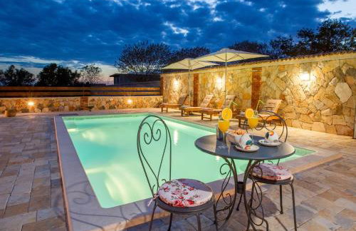 Holiday home Iva with pool - Foto 35