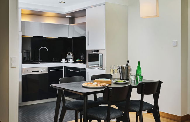 Mamaison Residence Diana - Photo 18