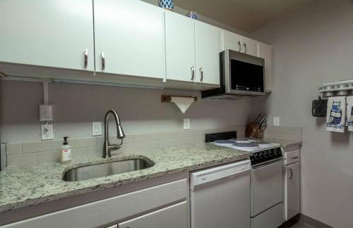 Riverside Condo located Downtown Enjoy Nightlife - Foto 9
