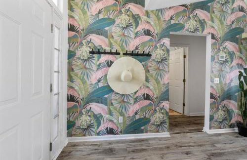 Steps to the beach & close to 30A! Private pool with sundeck & putt putt golf! - Photo 42