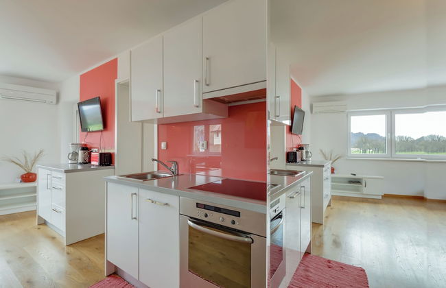 Honeycomb Chalets and Apartments Mozirje - Foto 6