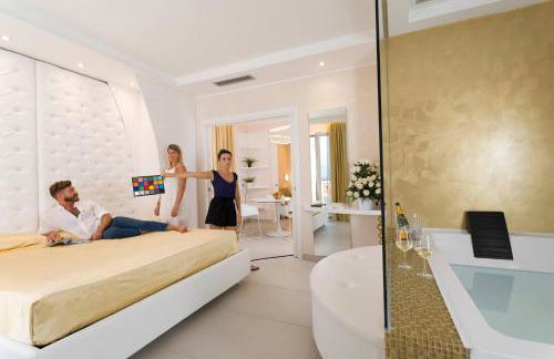 White Suite & Apartments - Foto 32