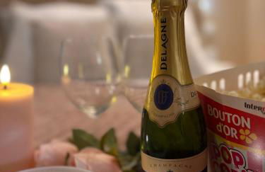 Suite Bali et sauna privé - vidéo projecteur - escapade romantique-centre - Foto 15