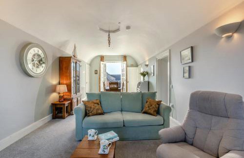 1 Bed in Queen Camel oc-c30506 - Photo 5