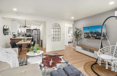 Brand New 2BR Queen Anne Condo Designer's Taste - Foto 12