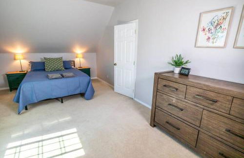 Spacious Family Home with Hot Tub - Foto 27