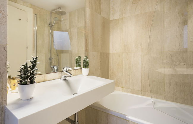 My Space Barcelona Private Pool Garden - Photo 52