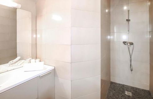 Pet Friendly Home In Privas With Sauna - Foto 25