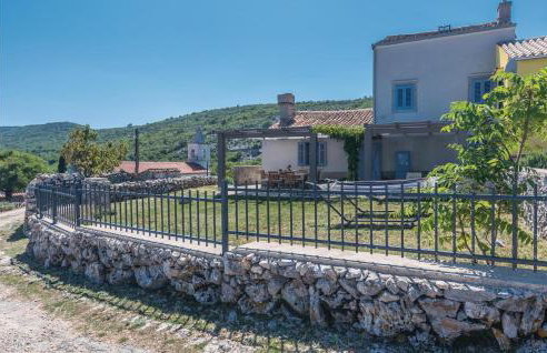 Cozy Home In Predoscica With Wifi - Foto 8