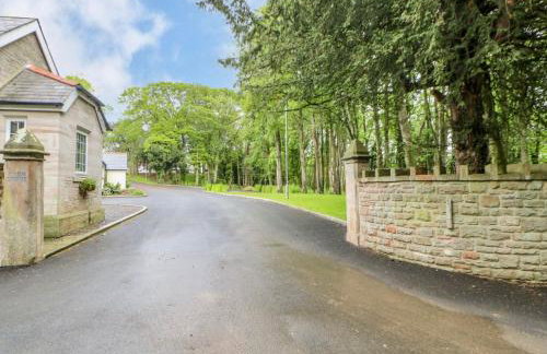 NEW Luxury family/dog-friendly countryside retreat - Photo 5