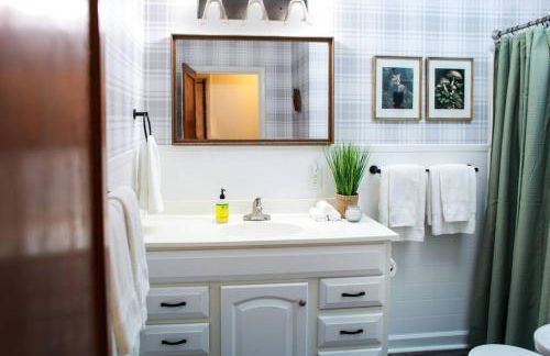 Alice Rocks - Pet Friendly, Firepit, WiFi - Foto 13