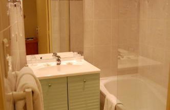 Appart'hôtel La Suze sur Sarthe - Photo 21