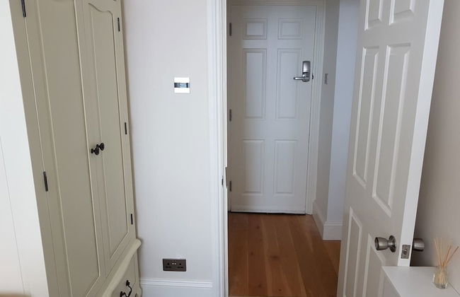 Direct Sea Views, Seafront Location & Free Parking - Foto 38