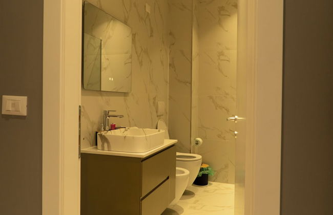 Kalpazo Lakescape Tirana - Foto 50