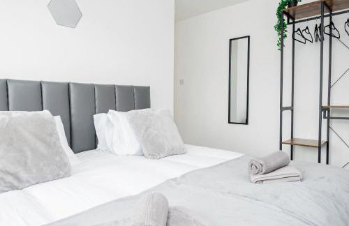 Private immaculate contractor and leisure stay with large driveway - Foto 40