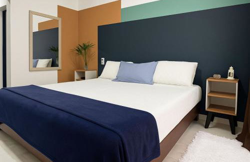 Casa Privativa 2 Quartos em Condomínio, Suite com Cama King e Closet, Quarto de Casal, Ar, Wi-Fi, Cozinha Completa e Garagem - Foto 5