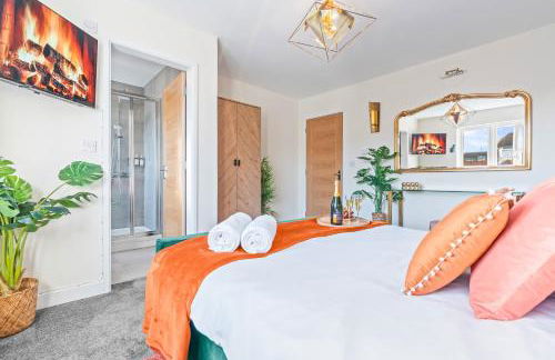 Stylish Home Hot Tub EV Parking - Foto 12