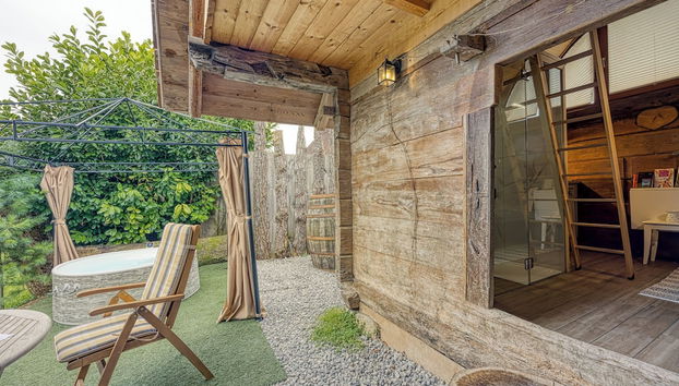 Tiny-mini Bertl With Hot Tub - Foto 5, Banheira de hidromassagem exterior