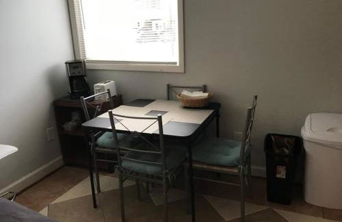 Walk2Metro's,DCGem,Private,Wifi, FreeParking - Foto 16