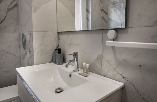 Lambrate Suite - 200 meters from the Station - Foto 11