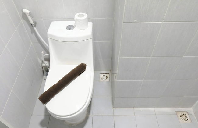 Best Deal and Spacious 2BR at Dian Regency Apartment - Foto 21