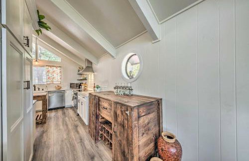 Unique and Modern Alto Home with Private Hot Tub! - Foto 7