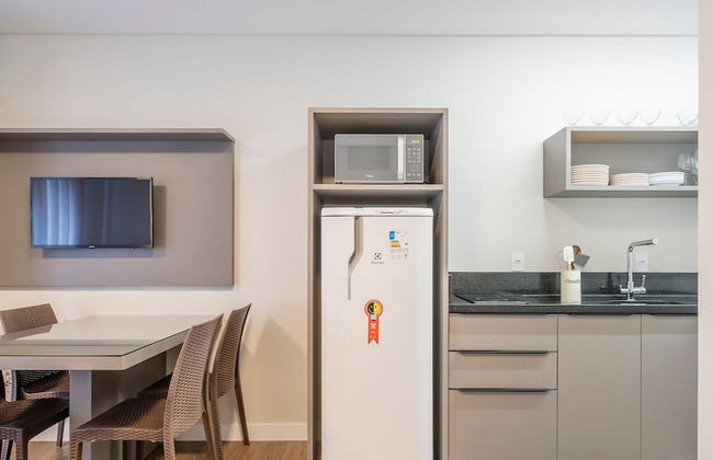 VFR Estudios proximos a praia de Bombas - Foto 20