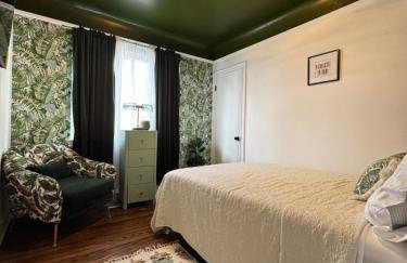 Eclectic Opulence Retreat - Photo 31