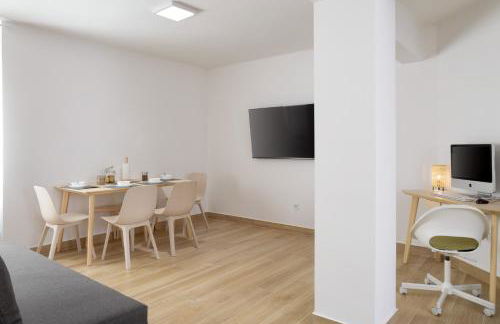 3 hab dobles, 2 baños, AC, junto al Casco Viejo OL - Foto 3