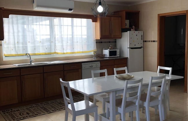 Recent Villa, Located in a Quiet Residential Area, 2km From the Center - Foto 6