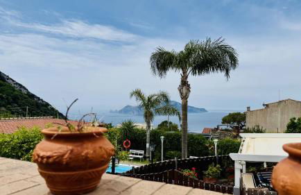 Maison Mari - Photo 1