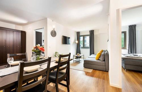 Urban Apartment with 2 Bedrooms - Photo 1