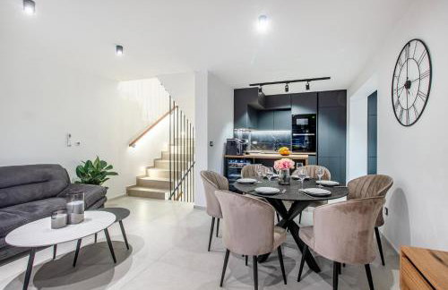 Seafront Villa Kupinica with heated Pool - Foto 25