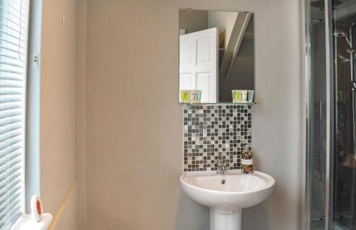 Winlocke Cottage - Photo 13