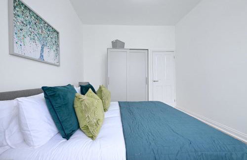 Bright & Large 3 Bed Flat in London - Foto 18