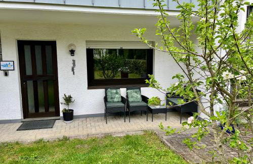 Gate 18 - Photo 16
